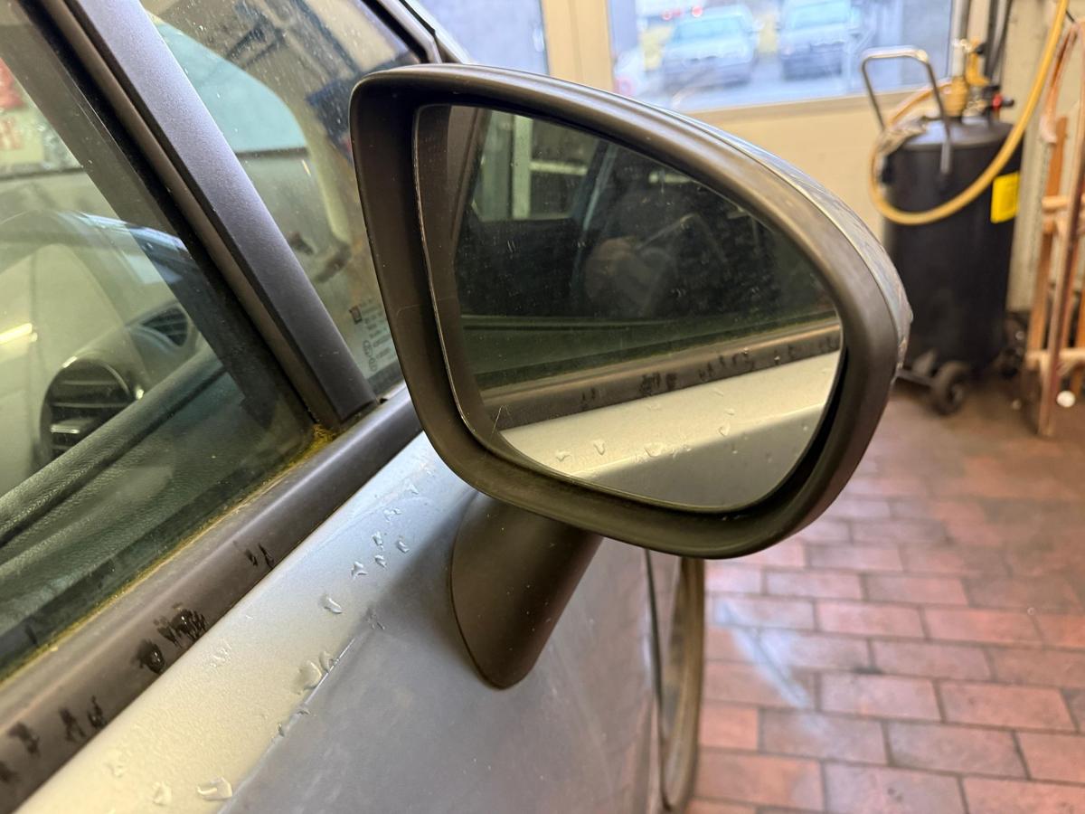 Opel Meriva B original Au&szlig;enspiegel rechts elektrisch Z179 Silbersee BJ10